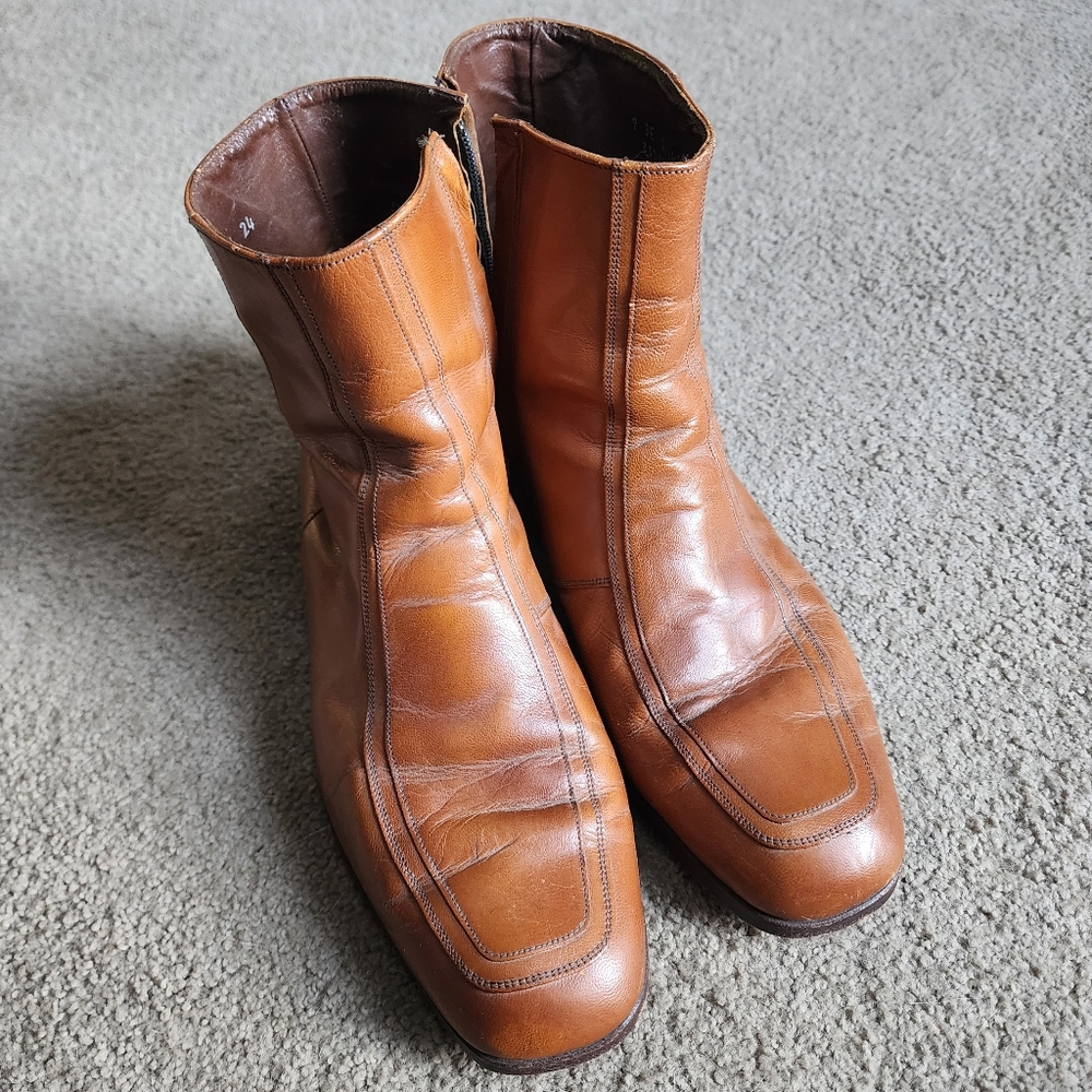 Vintage Florsheim Designer Orange Brown Heeled Leather Boots